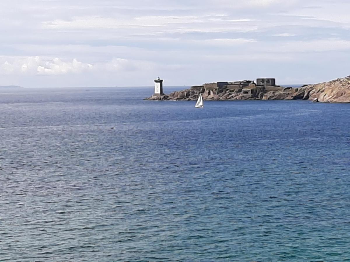 La Maison Des Lavandieres Le Conquet Bagian luar foto